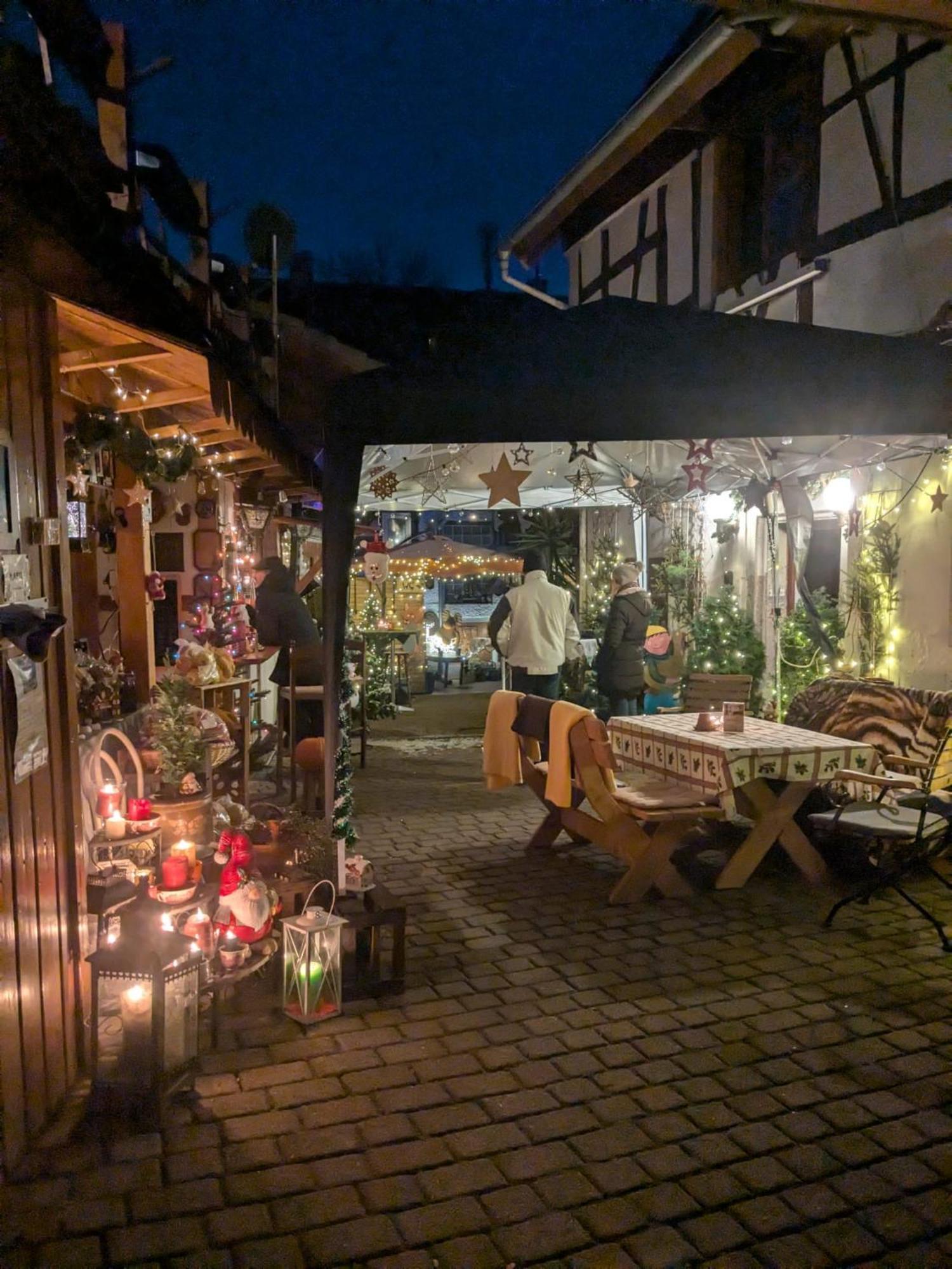 Altes Haeusle Am Waschbach Anno 1625 Ferienwohnungen Und Doppelzimmer Edenkoben Exterior photo